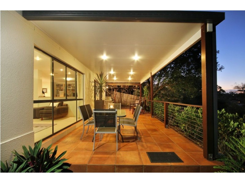 15 Highbridge Rise, Mudgeeraba QLD 4213