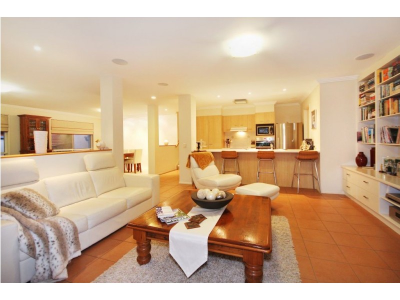 15 Highbridge Rise, Mudgeeraba QLD 4213