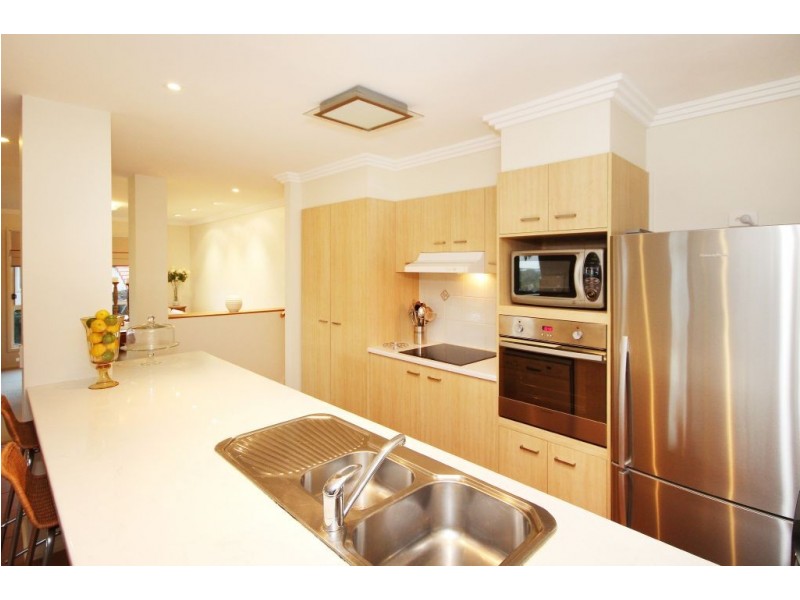 15 Highbridge Rise, Mudgeeraba QLD 4213