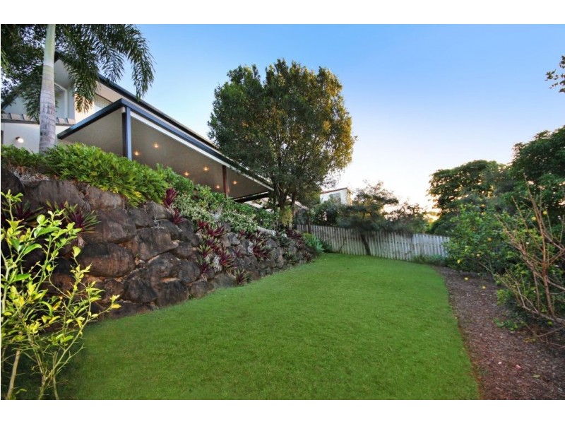 15 Highbridge Rise, Mudgeeraba QLD 4213