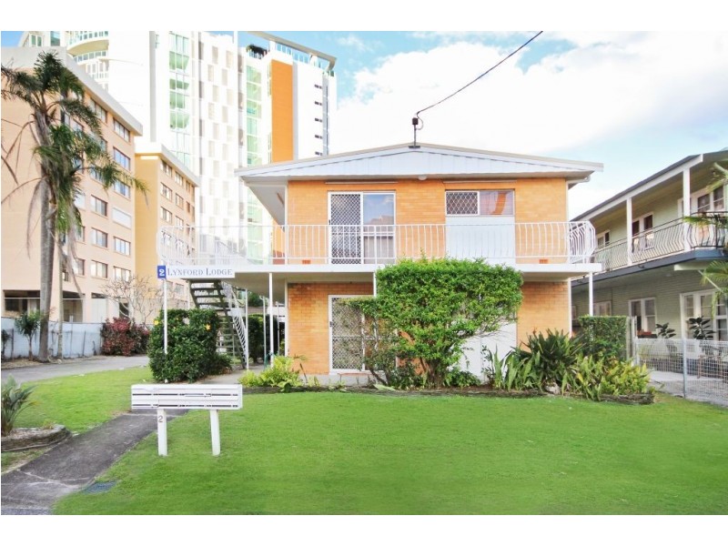 1/2 Haig Street, Coolangatta QLD 4225