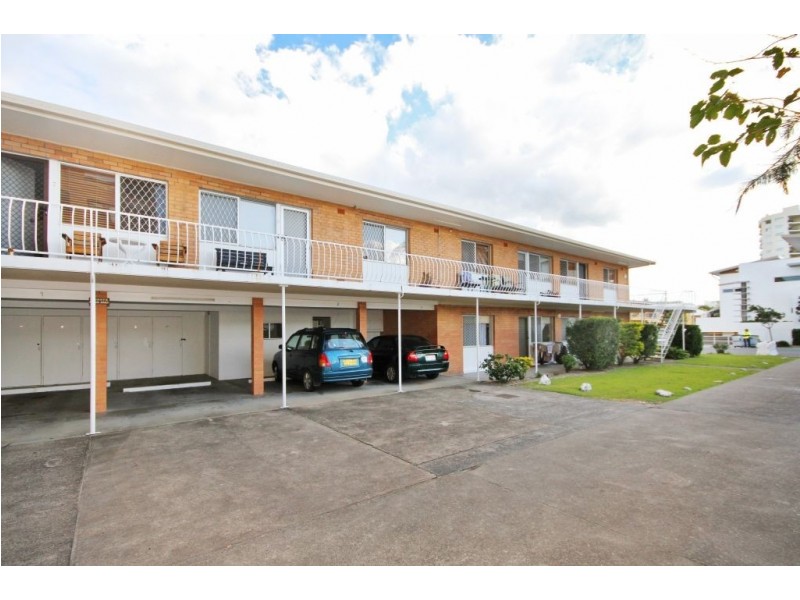 1/2 Haig Street, Coolangatta QLD 4225