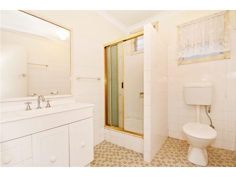 1/2 Haig Street, Coolangatta QLD 4225