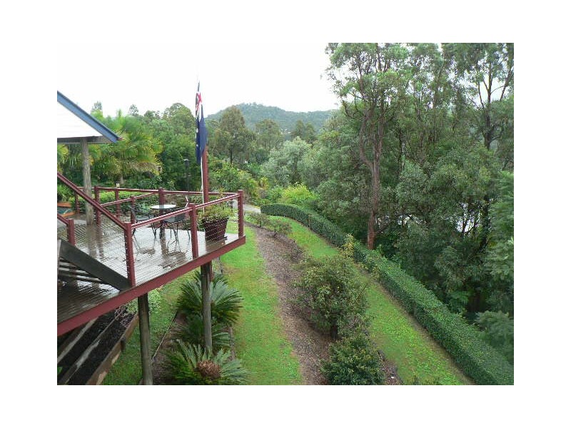 12 Tathra Place, Tallai QLD 4213