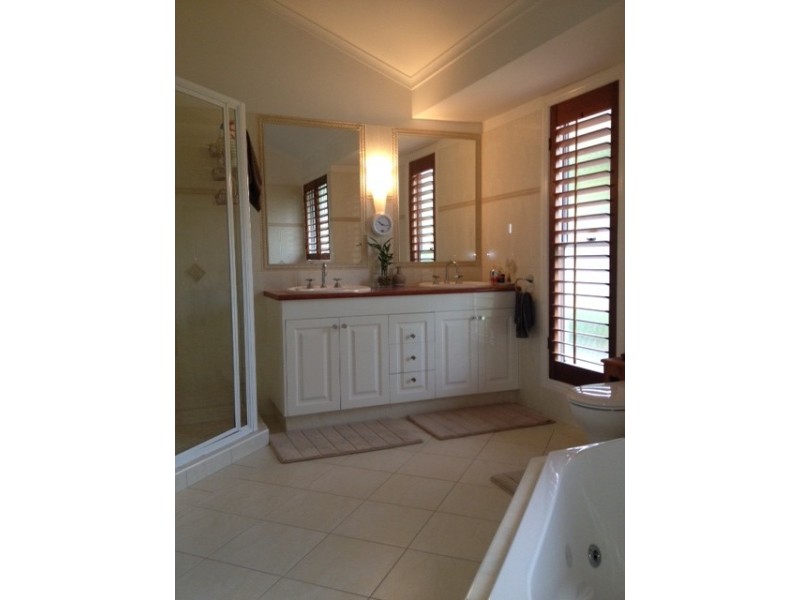 12 Tathra Place, Tallai QLD 4213