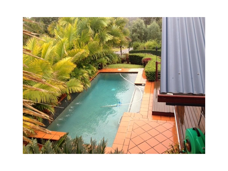 12 Tathra Place, Tallai QLD 4213