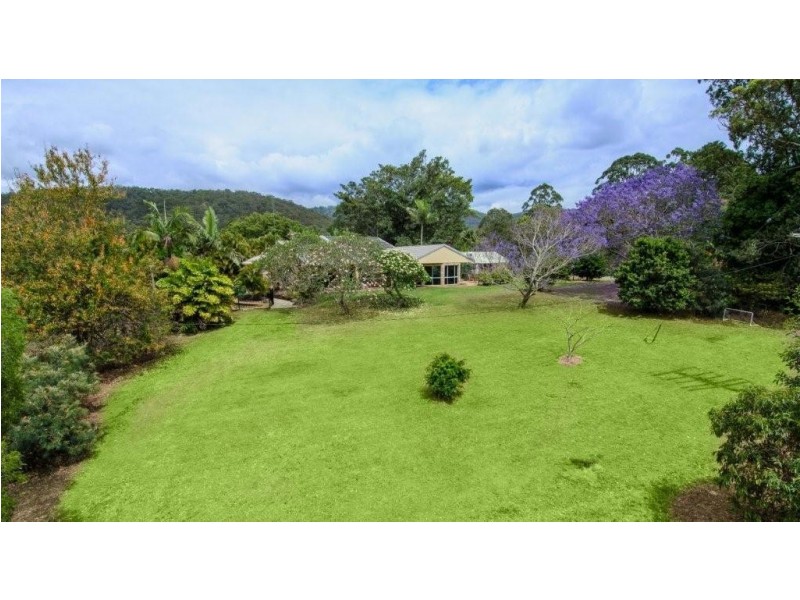 24 Mottee Court, Advancetown QLD 4211