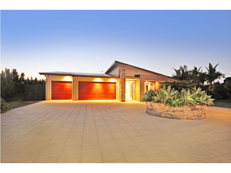 15 Meadow Court, Maudsland QLD 4210