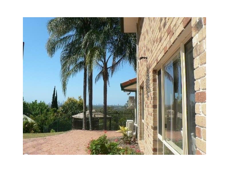 25 Jakes Way, Worongary QLD 4213