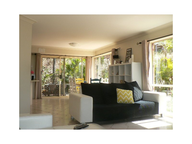 25 Jakes Way, Worongary QLD 4213