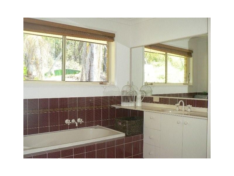 25 Jakes Way, Worongary QLD 4213