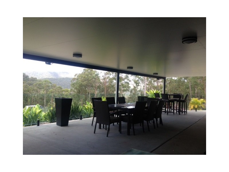 128 Aylesham Drive, Bonogin QLD 4213