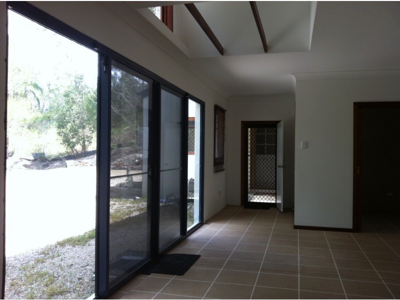 3 Nancy Yaun Court, Worongary QLD 4213