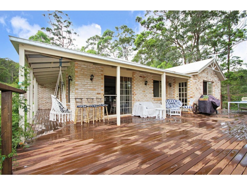 17 Lomatia Court, Bonogin QLD 4213