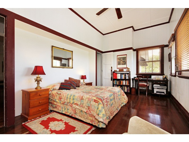 537 Ashmore Road, Ashmore QLD 4214