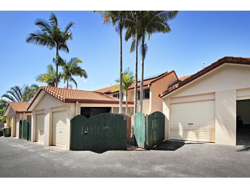 16/4 Sherwood Close, Mudgeeraba QLD 4213