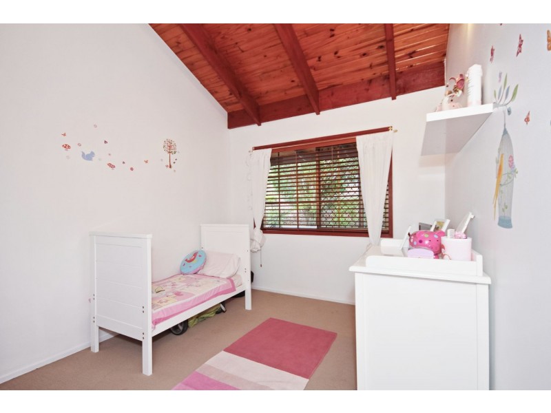 6 Twilight Drive, Mudgeeraba QLD 4213