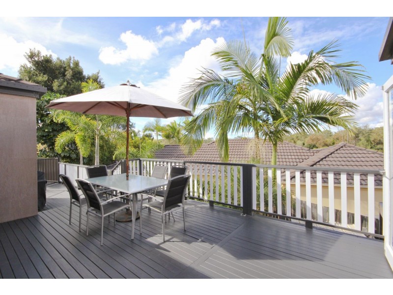 8 Altos Court, Mudgeeraba QLD 4213