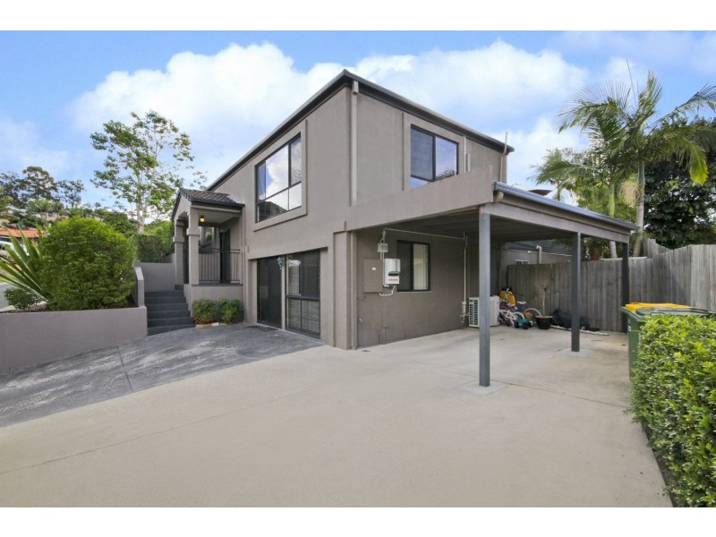 8 Altos Court, Mudgeeraba QLD 4213