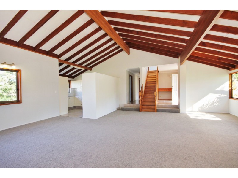 12 Duke Court, Tallai QLD 4213