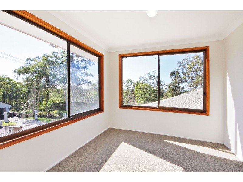 12 Duke Court, Tallai QLD 4213