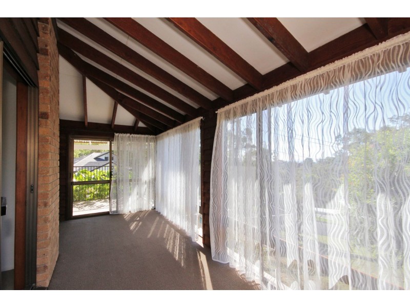 12 Duke Court, Tallai QLD 4213