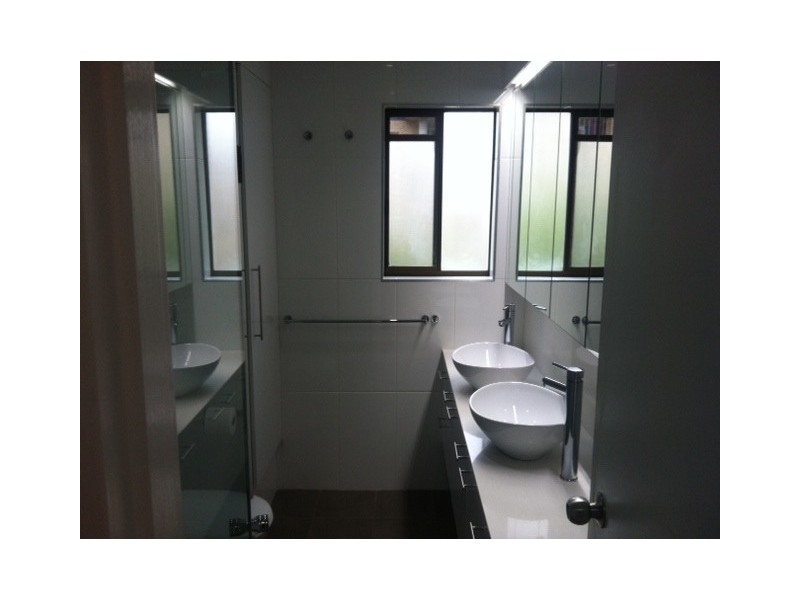 8/206 Surf Parade, Surfers Paradise QLD 4217