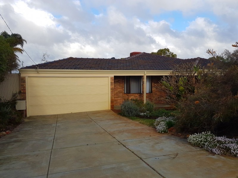 8 Karri Court, Yangebup WA 6164