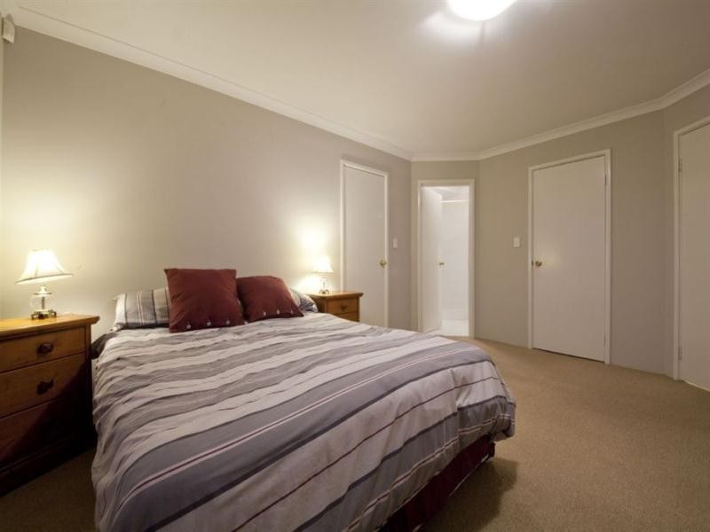 11 Dryandra Elbow, Atwell WA 6164
