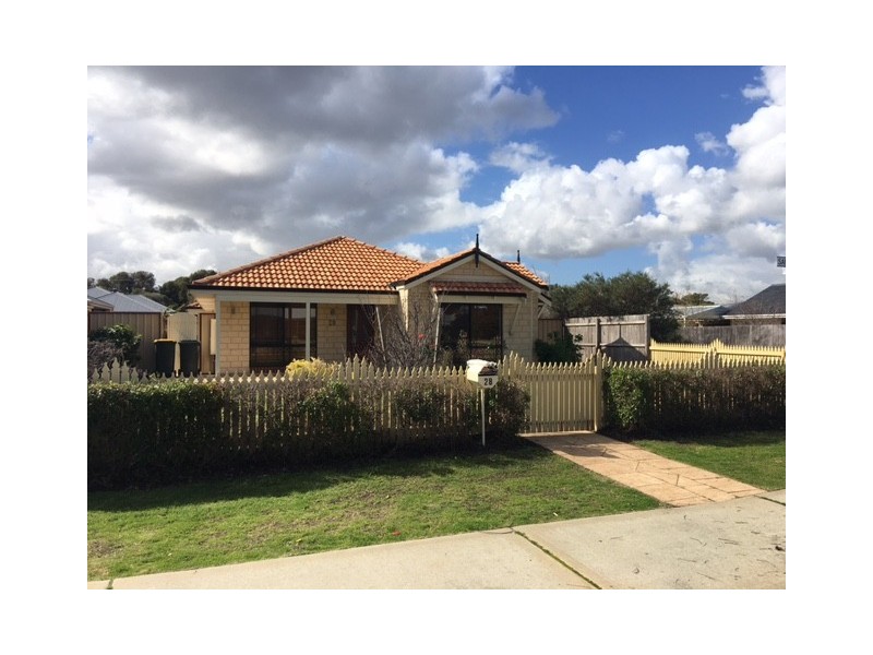 28 Sanguine Way, Atwell WA 6164