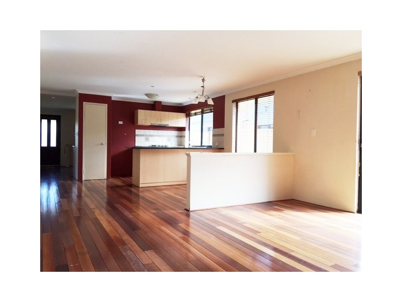 28 Sanguine Way, Atwell WA 6164