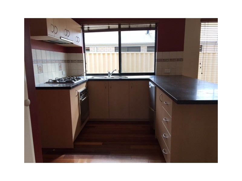 28 Sanguine Way, Atwell WA 6164