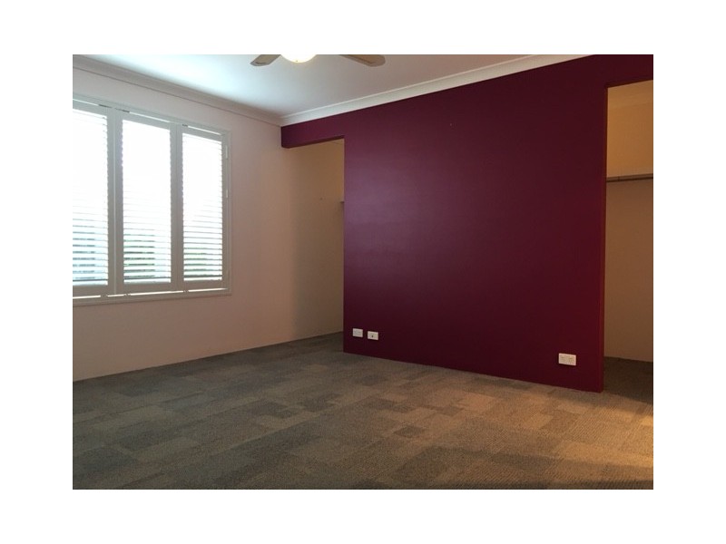 22 Plumwood Avenue, Hammond Park WA 6164