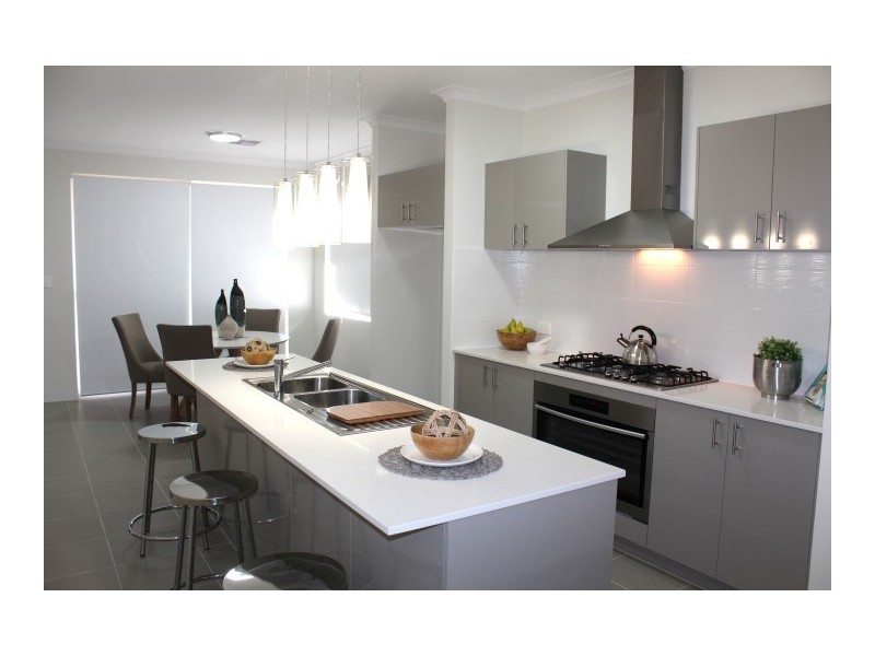 8 Ginger Loop, Banjup WA 6164