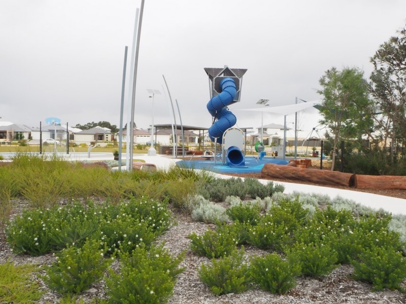 8 Ginger Loop, Banjup WA 6164