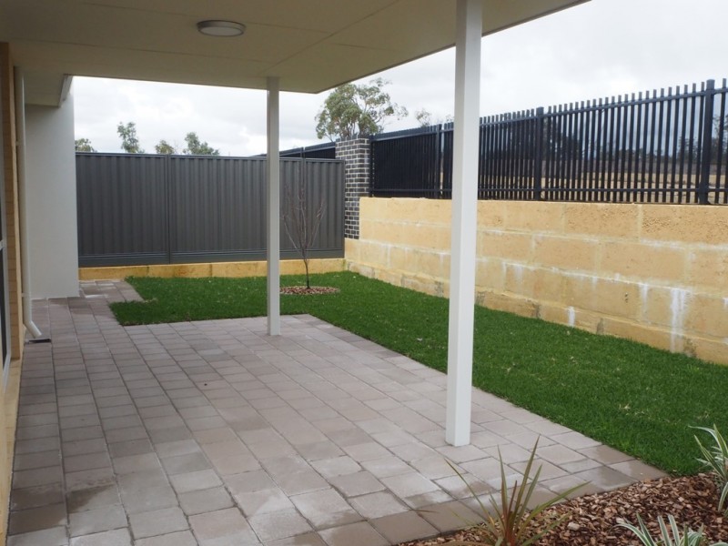 8 Ginger Loop, Banjup WA 6164 Floorplan