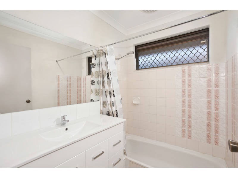 23 Blenny Close, Cannington WA 6107