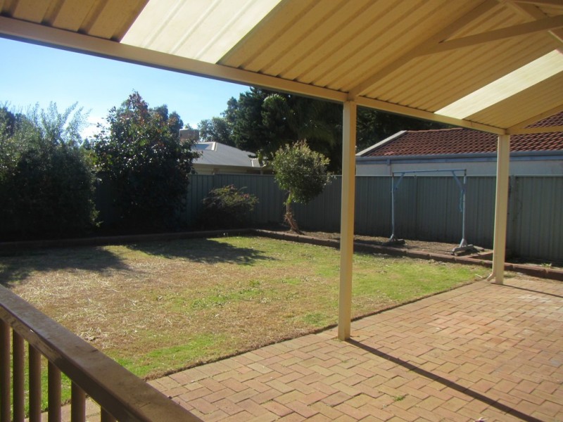 4 Tylee Cove, Atwell WA 6164