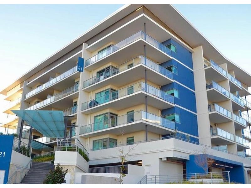 311/21 Malata Crescent, Success WA 6164