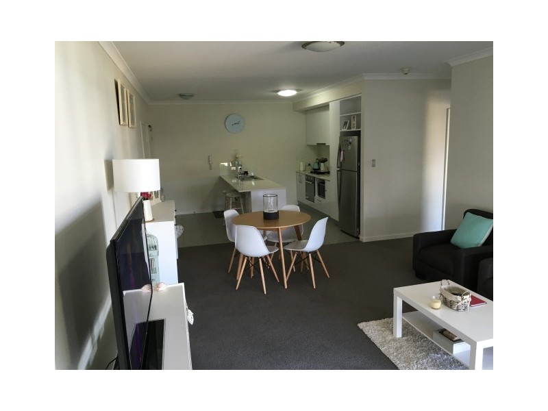 21 Malata Crescent, Success WA 6164