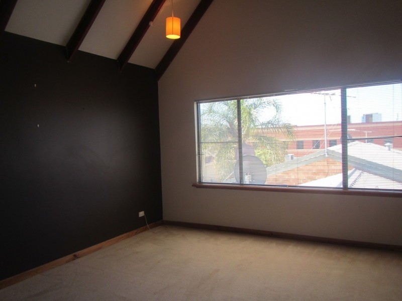 4 Jane Road, Applecross WA 6153