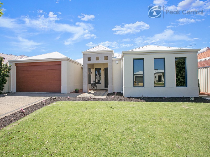 9 Sandleford Way, Hammond Park WA 6164