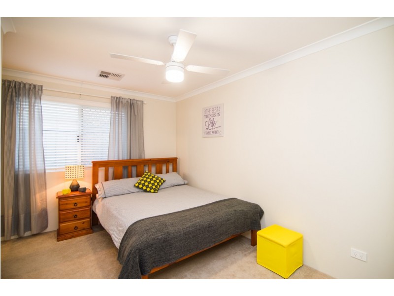 5 Carbine Bend, Byford WA 6122