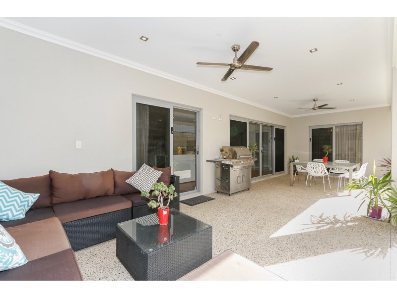 6 Stowe Gardens, Aubin Grove WA 6164