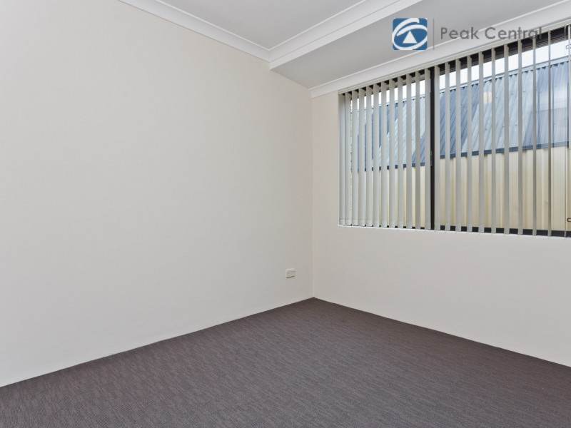 8 Centennial Avenue, Bertram WA 6167