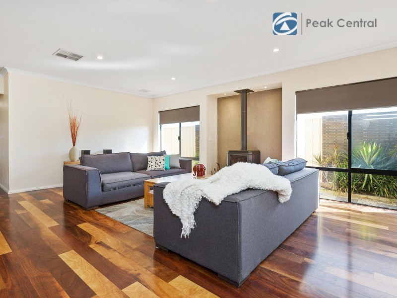 4 Bafile Lane, Beeliar WA 6164