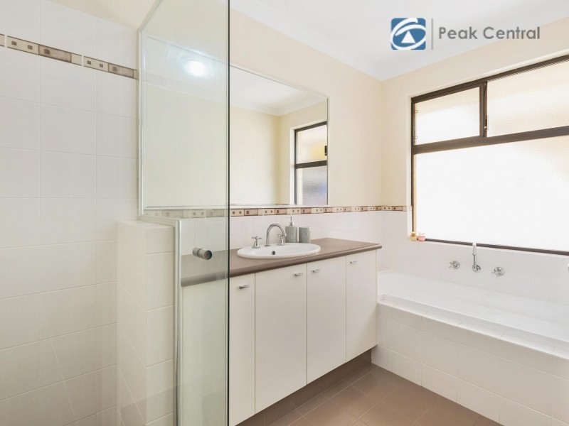 4 Bafile Lane, Beeliar WA 6164