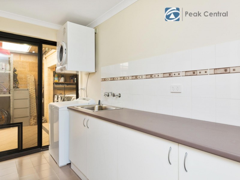 4 Bafile Lane, Beeliar WA 6164