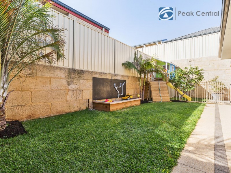 4 Bafile Lane, Beeliar WA 6164