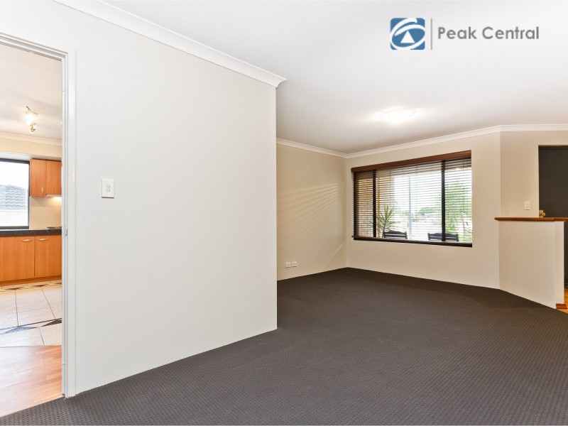 107 Baningan Ave, Success WA 6164